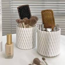 ROTATING COSMETIC BRUSH HOLDER ORGANIZER